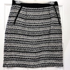 H&M Boucle Pencil Skirt